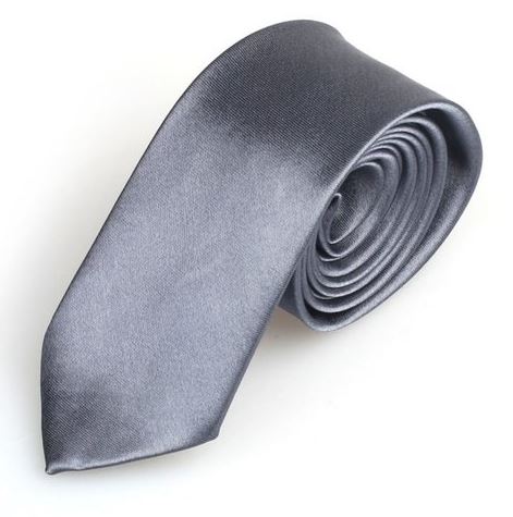 Cravate étroite pour homme