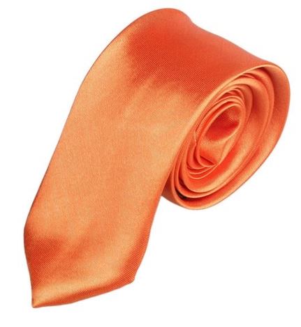 Cravate étroite pour homme